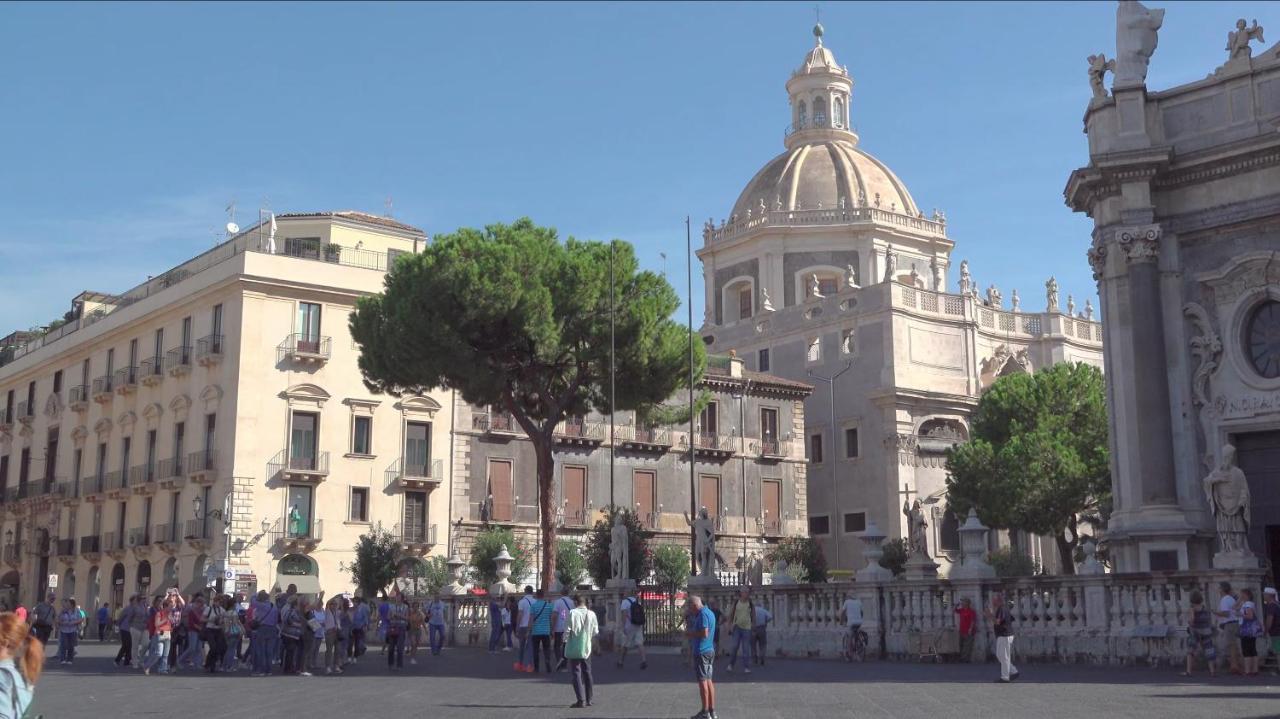Villa Dimora Porta Garibaldi Aeroporto di Catania Fontana Rossa Esterno foto