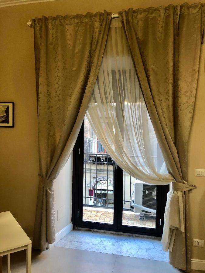Villa Dimora Porta Garibaldi Aeroporto di Catania Fontana Rossa Esterno foto